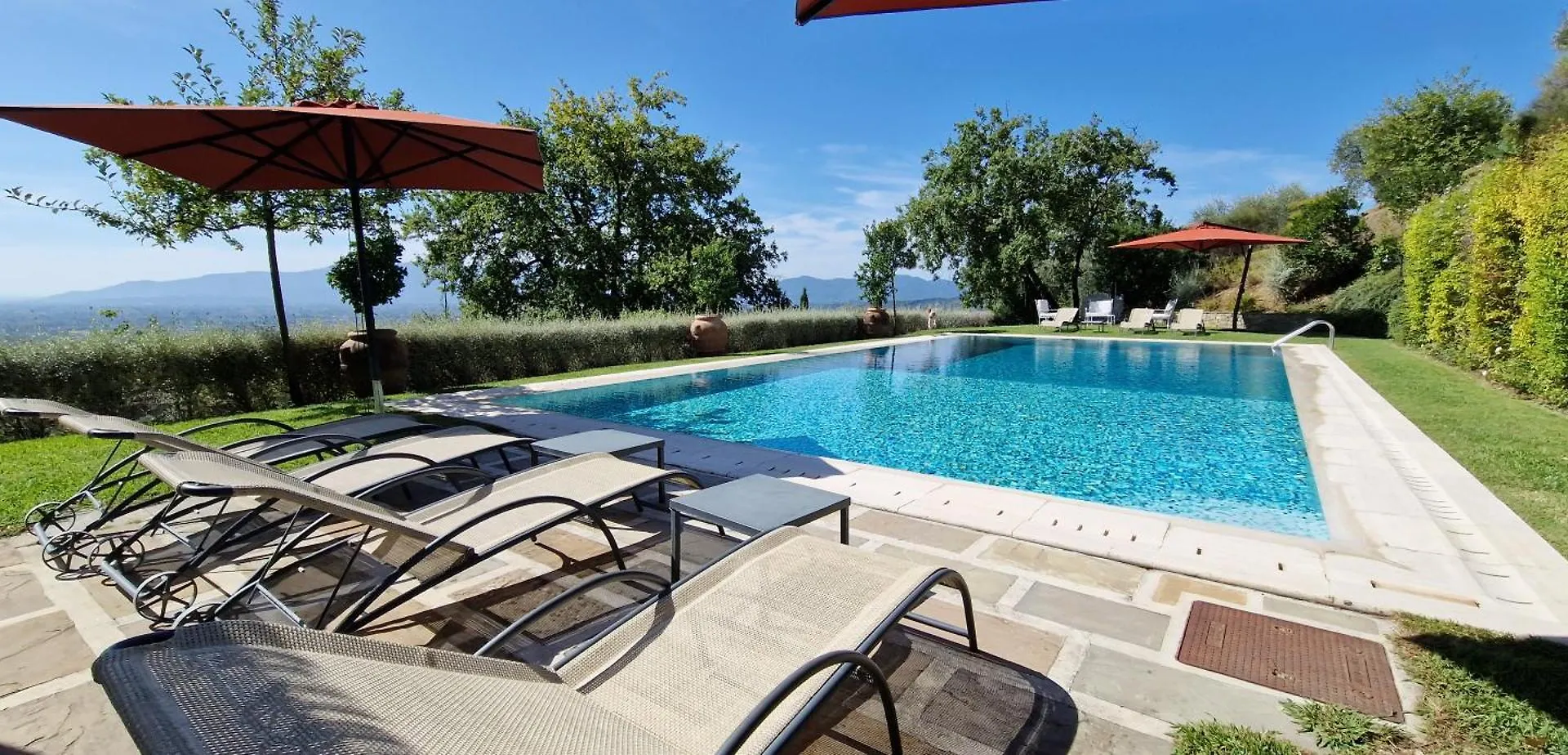 Luxury Pool Villa Oliveto 12 - Belcantovillas Marlia