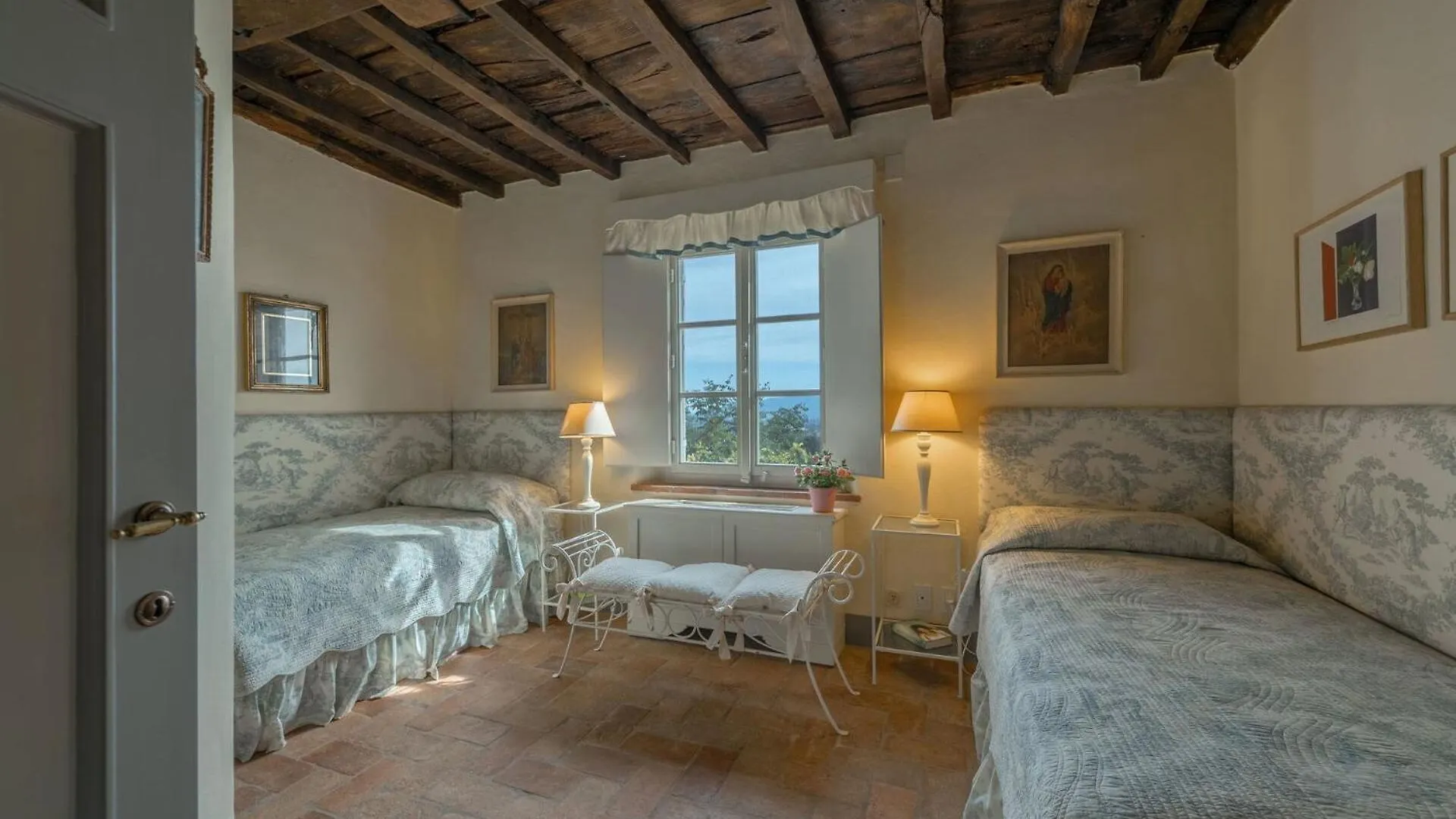 Luxury Pool Villa Oliveto 12 - Belcantovillas Marlia